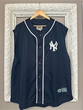 Vintage New York Yankees Sleeveless Button Baseball Jersey - Navy & White